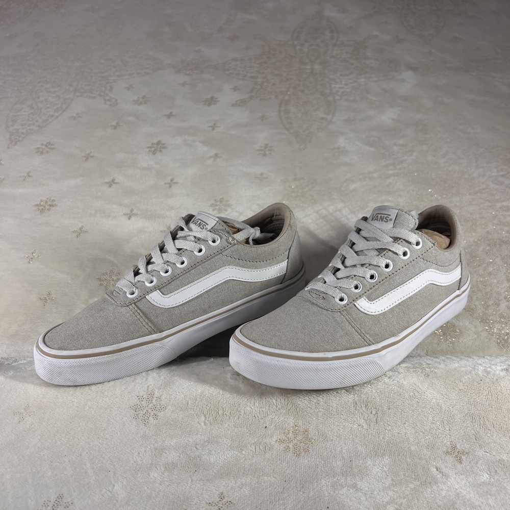 Vans | Ward Women's Lo sneakers in the "Summer Canvas - Taupe colorway Size 7.5